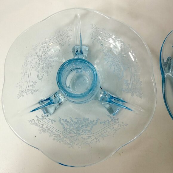 Fostoria Glass Versailles Azure Blue 3-Toed Candle Holders Set Of 2 - Picture 3 of 6